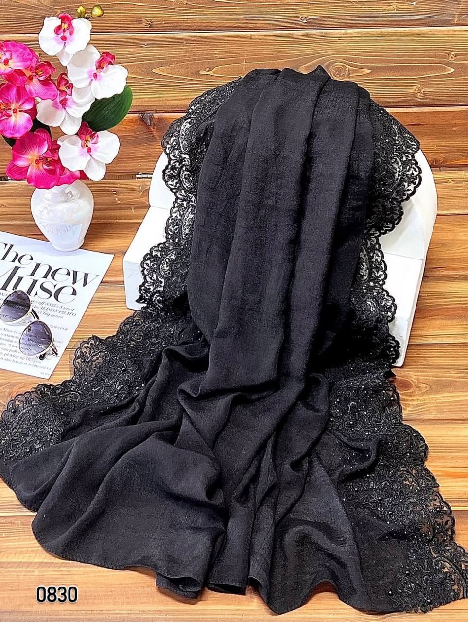 شال مشکی مجلسی لبه گیپور کد0830